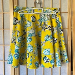 MINKPINK mini circle skirt | XS | high waisted | floral